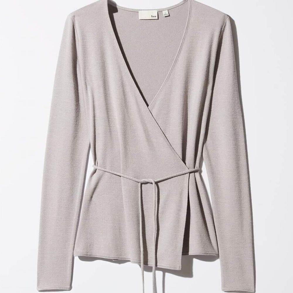 Aritzia Wilfred Free Katsia Wrap Top in Pink - Size XS